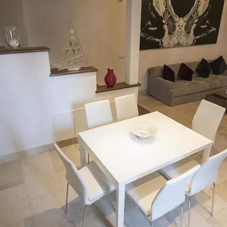 Luxury Terrace דירה רומא